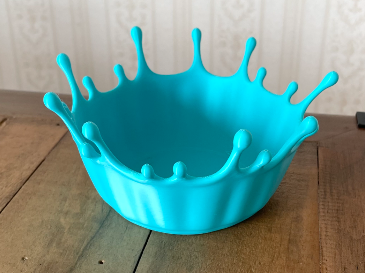 Small Water Splash Bowl