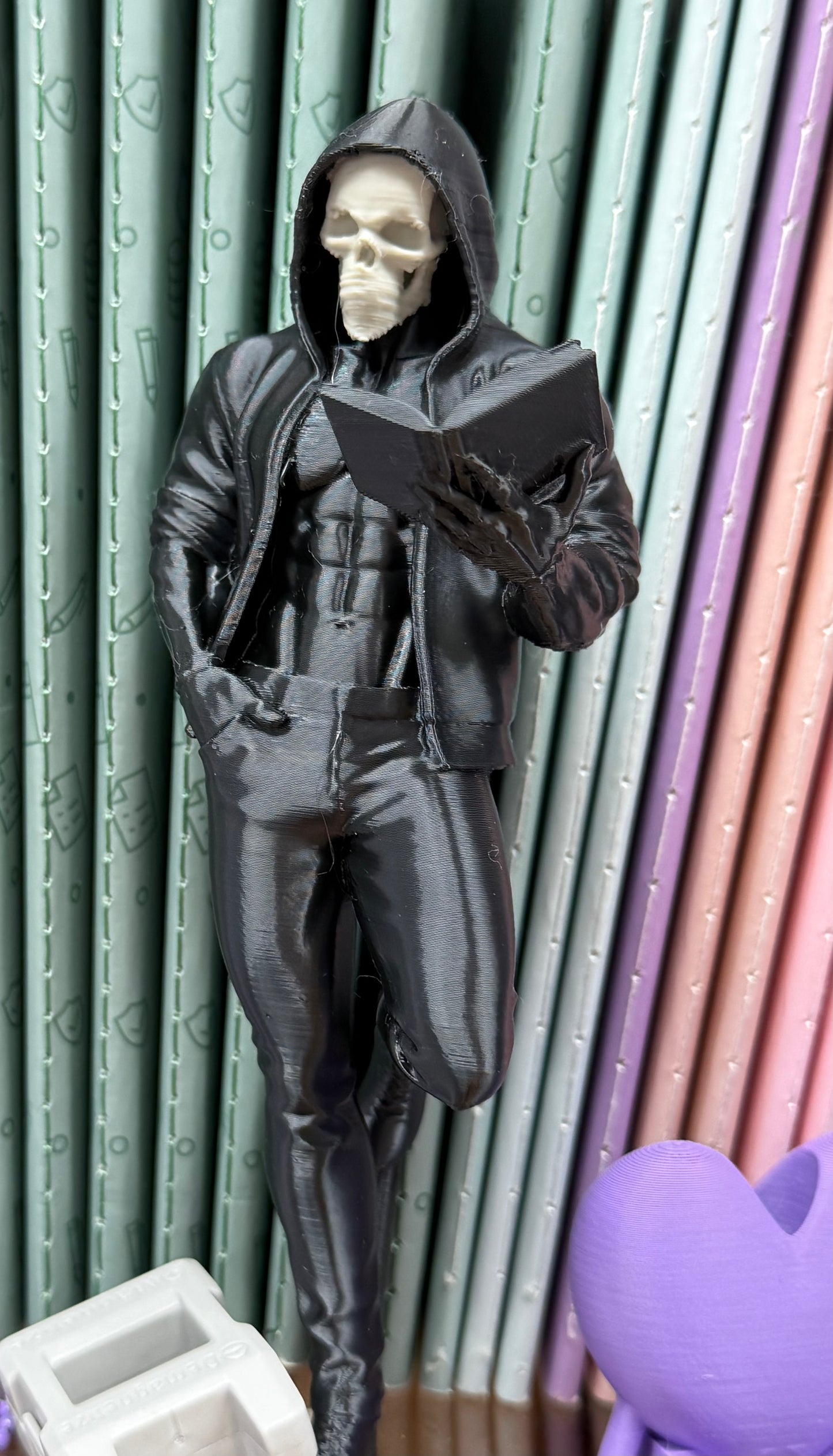 Dark Romance Shelf Sitter