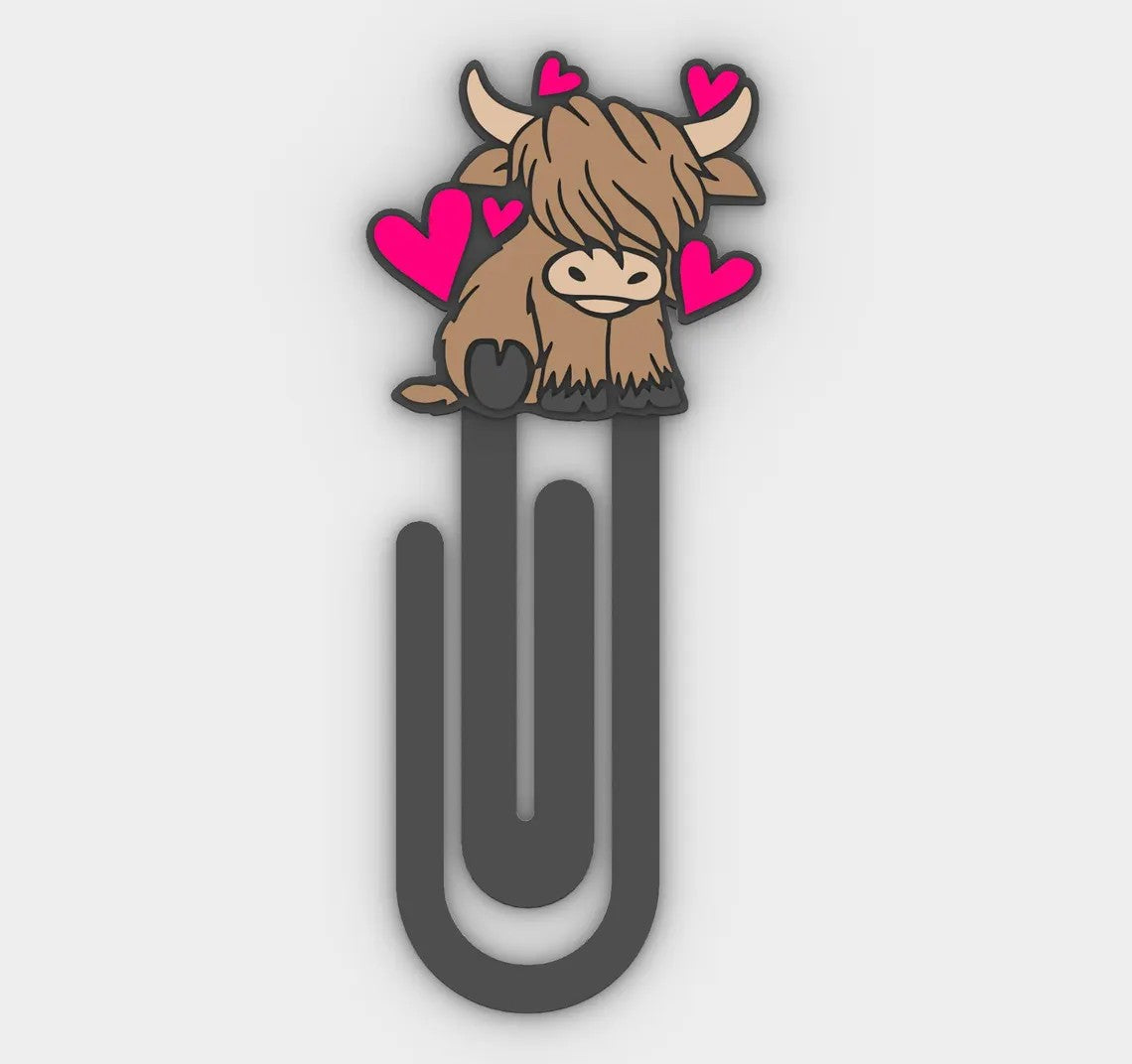 Highland Cow w/Hearts Clipmark