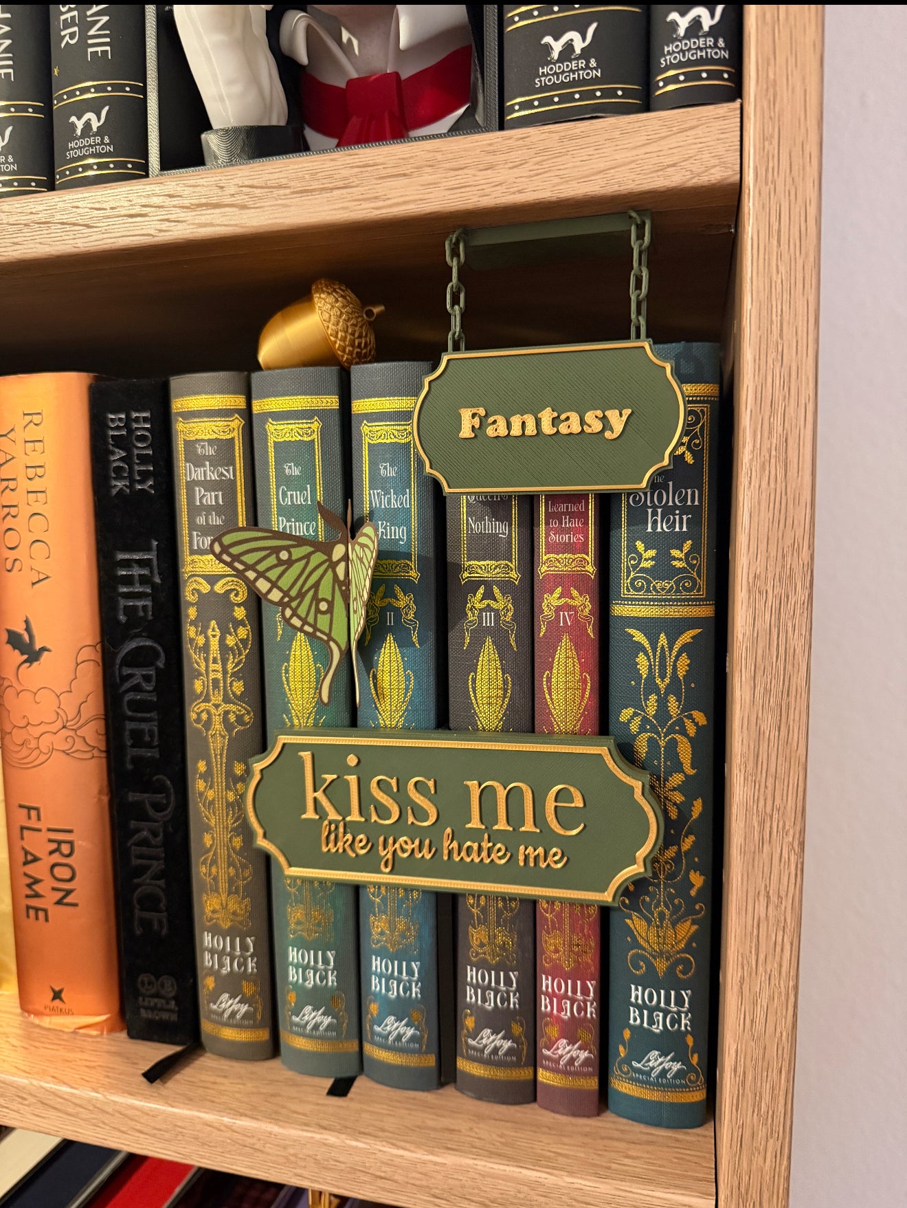 Small Hanging Bookshelf Signs