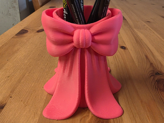 Bow Pen Holder