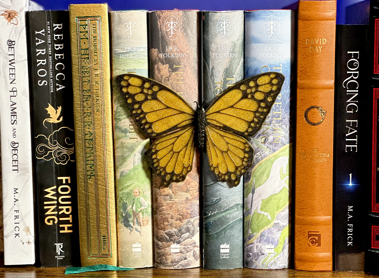 Butterfly Spine Hugger