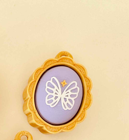 Butterfly Cameo Clicker