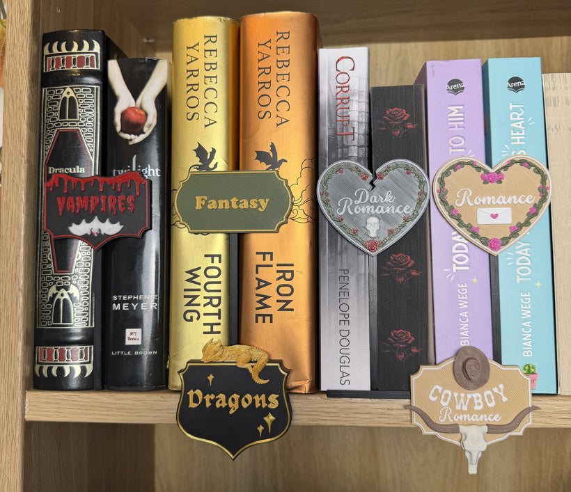 Thriller Small Bookshelf Sign