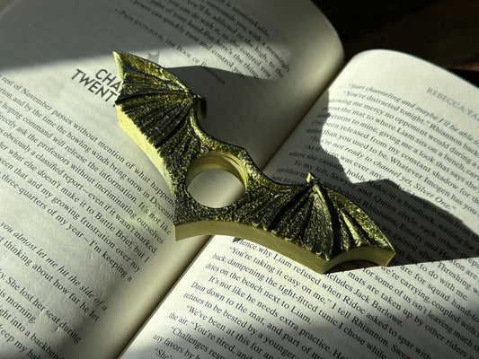 Wings of Valor Thumb Page Holders